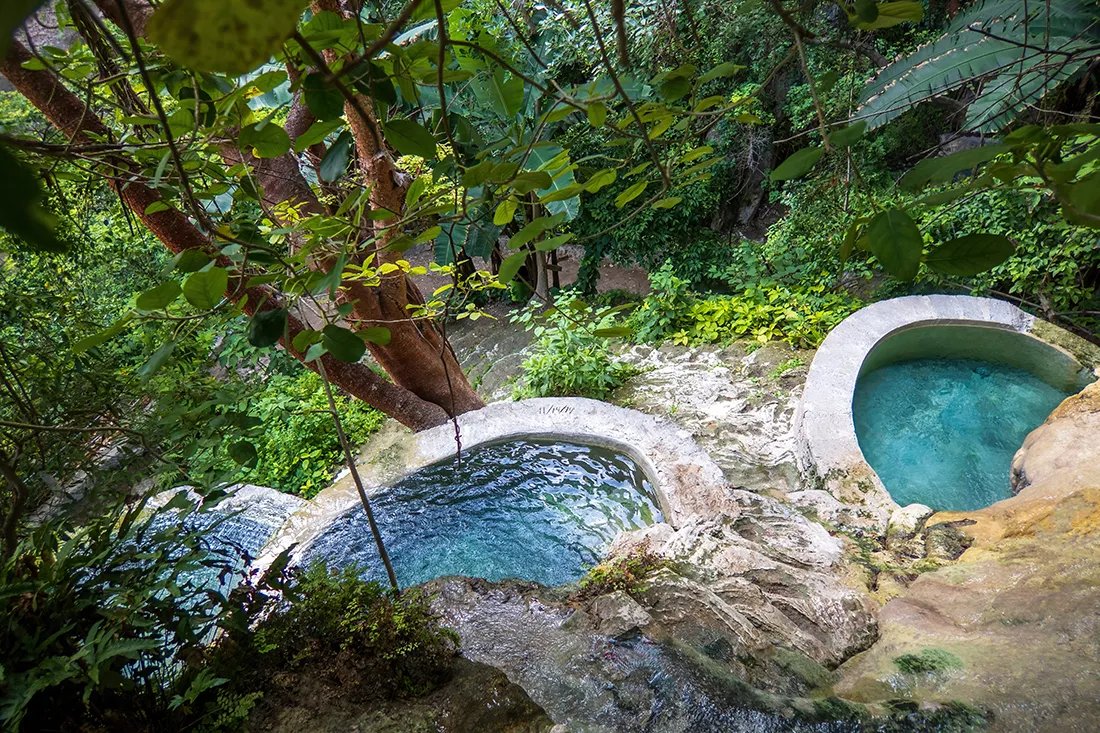 tranquil-tolantongo-grutas-nature-haven-in-hidal-2025-03-06-22-16-27-utc